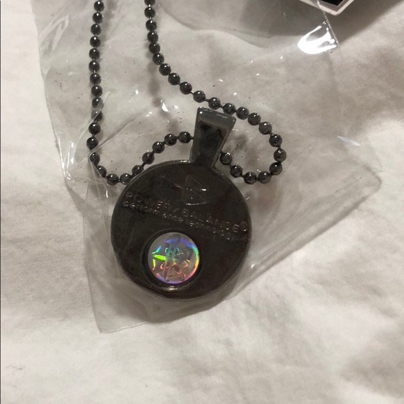 Power balance performance technology necklace - Picture 2 of 5